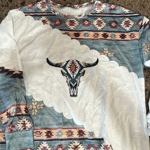 Cow skull long sleeve- never worn